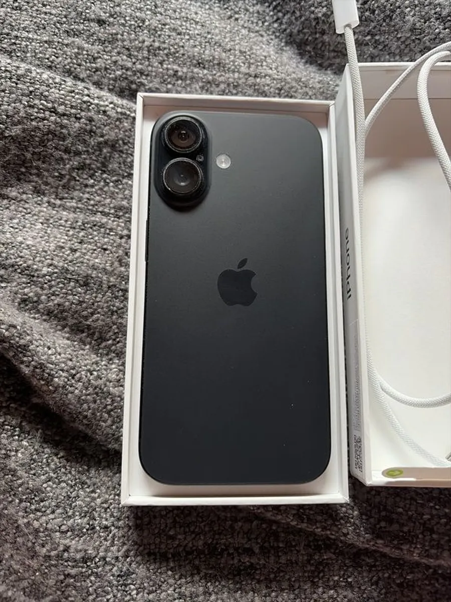 i phone 16 - Image 3
