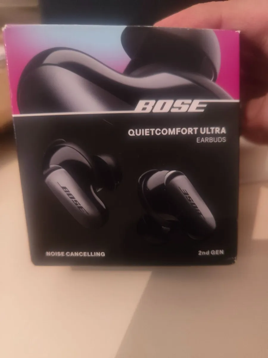 earbuds - Image 2