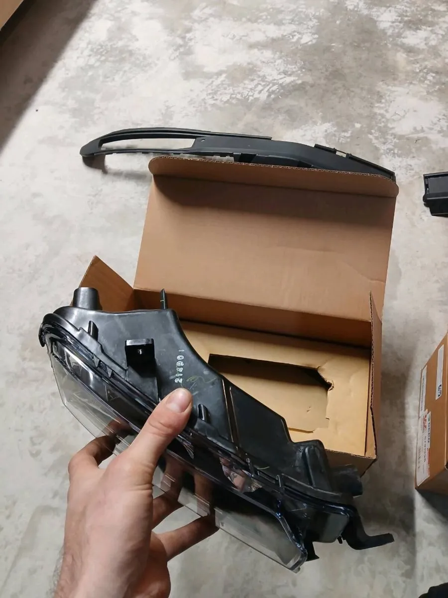 Transporter parts - Image 4