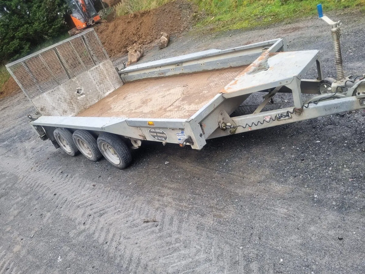Plant trailer - Image 1