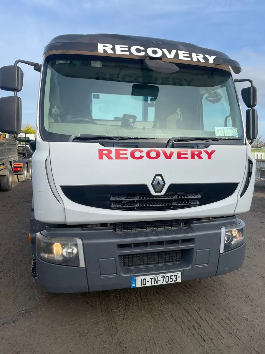 Recovery truck - Image 4