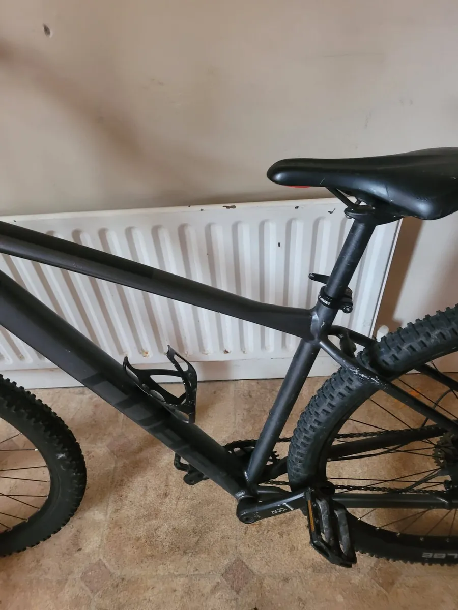 Cube Mountain bike (like new) 20" Frame - Image 2