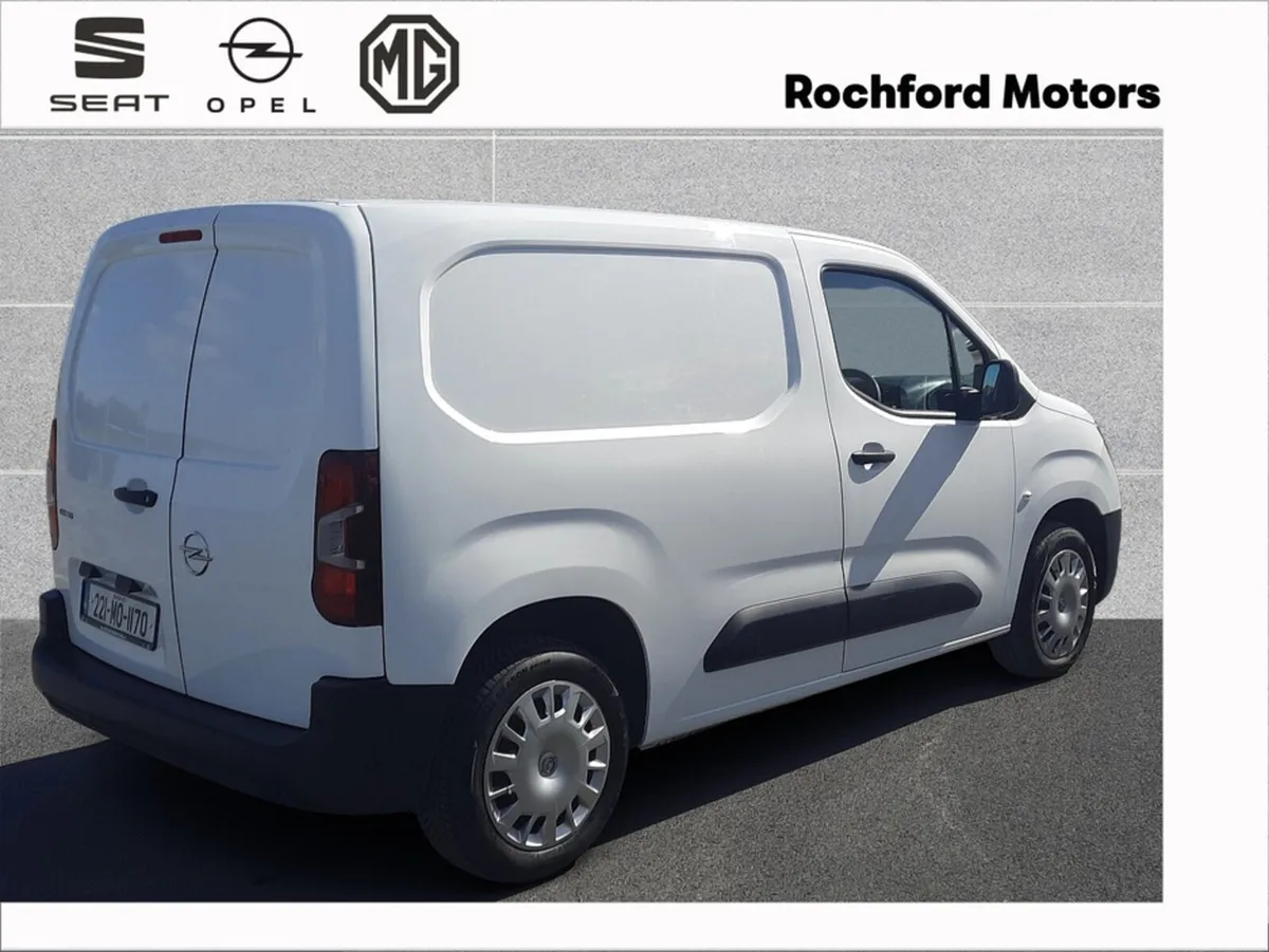 Opel Combo L1H1-1.5 100PS DIESEL 6SPEED MANUAL 100 - Image 4