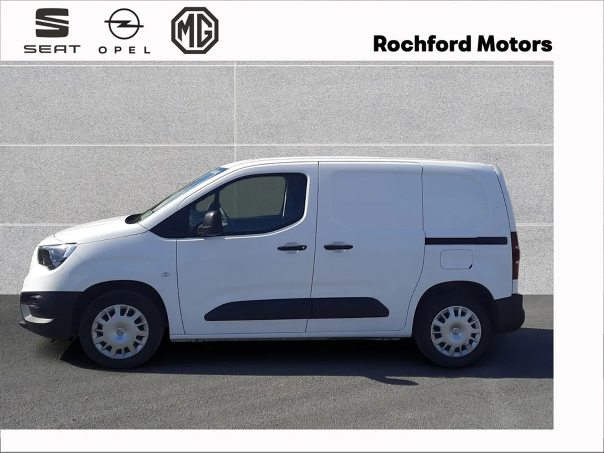 Opel Combo L1H1-1.5 100PS DIESEL 6SPEED MANUAL 100 - Image 3