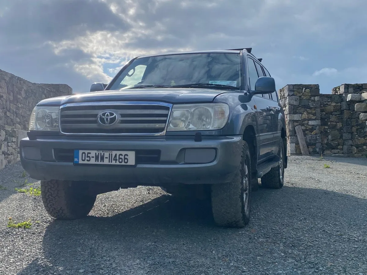 Toyota LandCruiser Amazon - Image 2