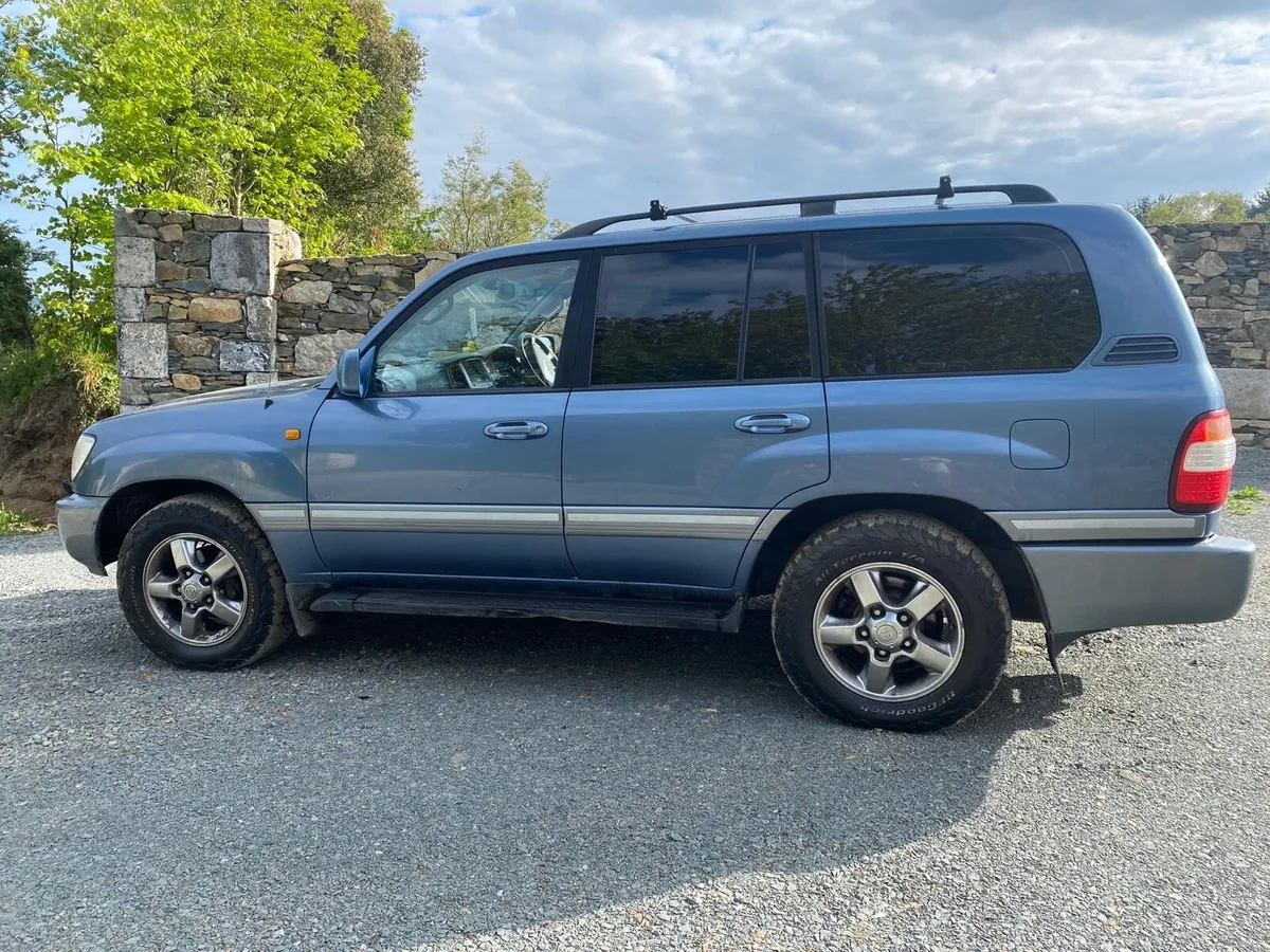 Toyota LandCruiser Amazon - Image 3