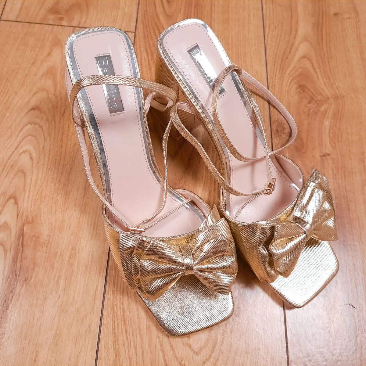 Be Mine Gold Metallic Heels Sandals 8UK/42EU/26.5 - Image 1
