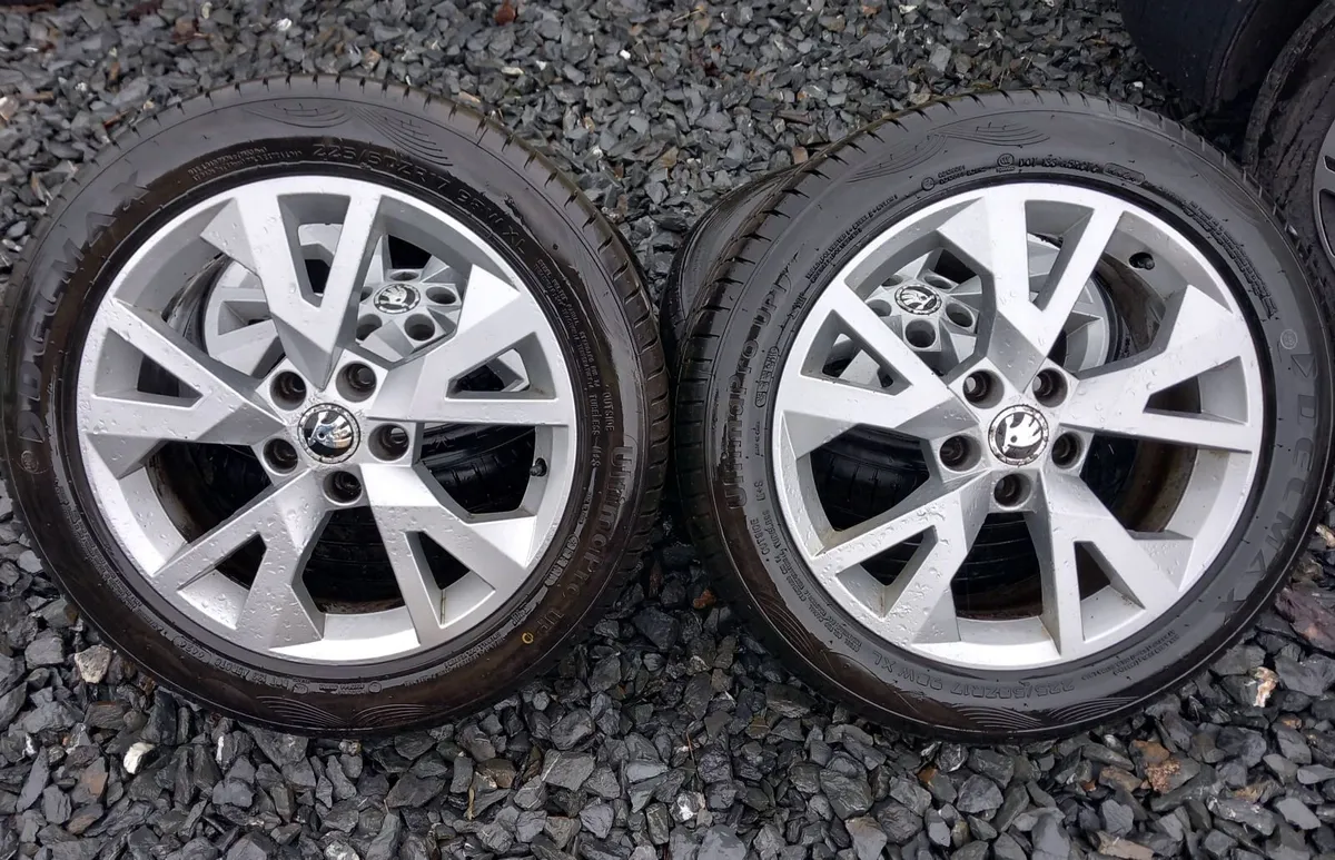 17inch Genuine Skoda 5x112 - Image 1