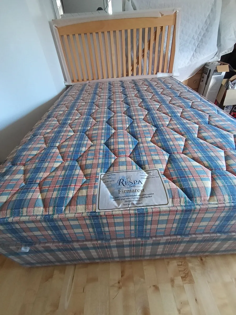 Bed - Image 3