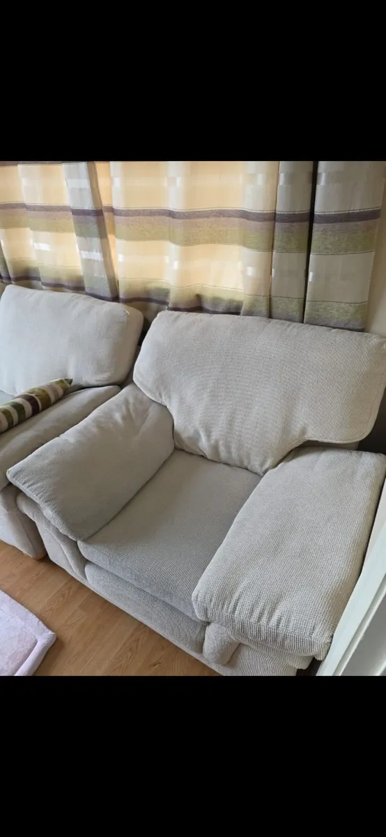 Sofa - Image 4
