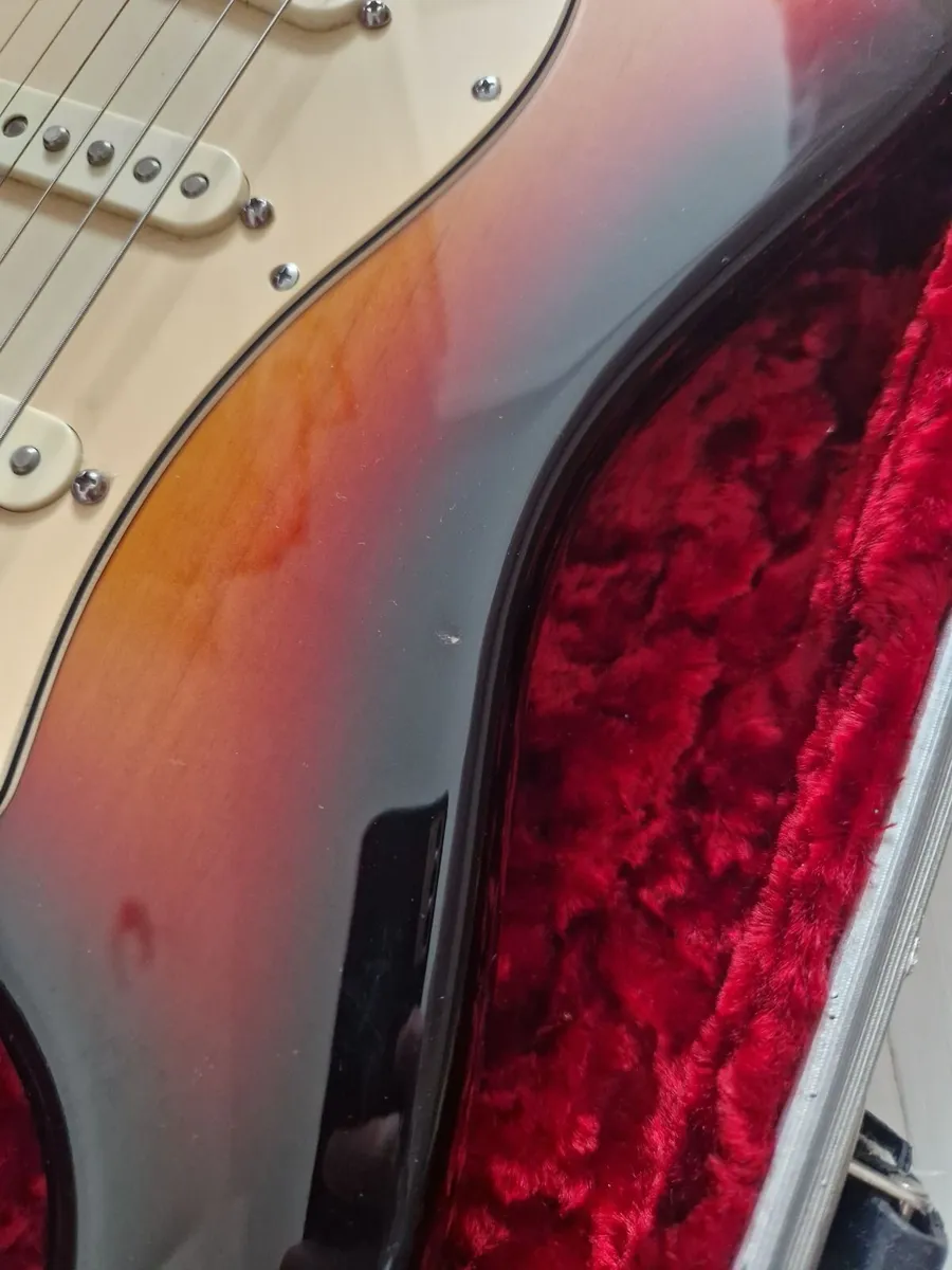 fender stratocaster 60th anniversary diamond - Image 2