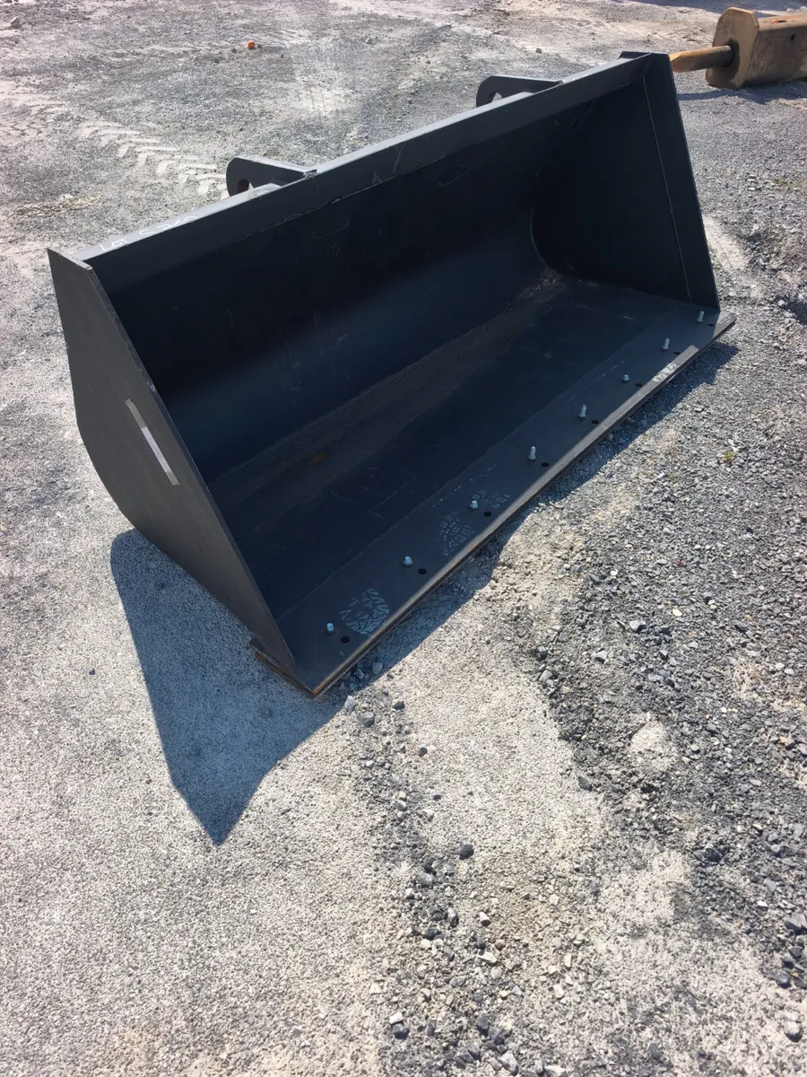 7 foot bucket for JCB telehandler - Image 2