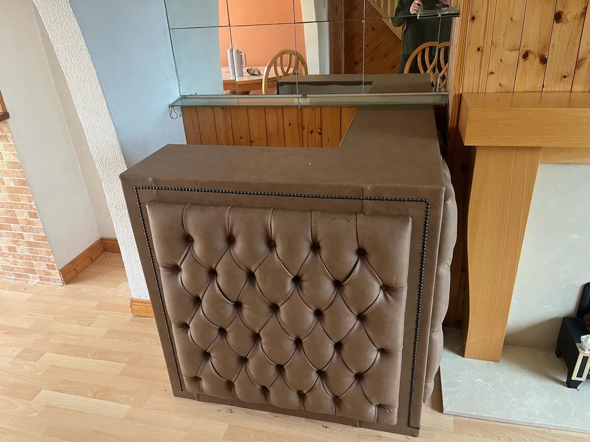 Cocktail bar - Image 2