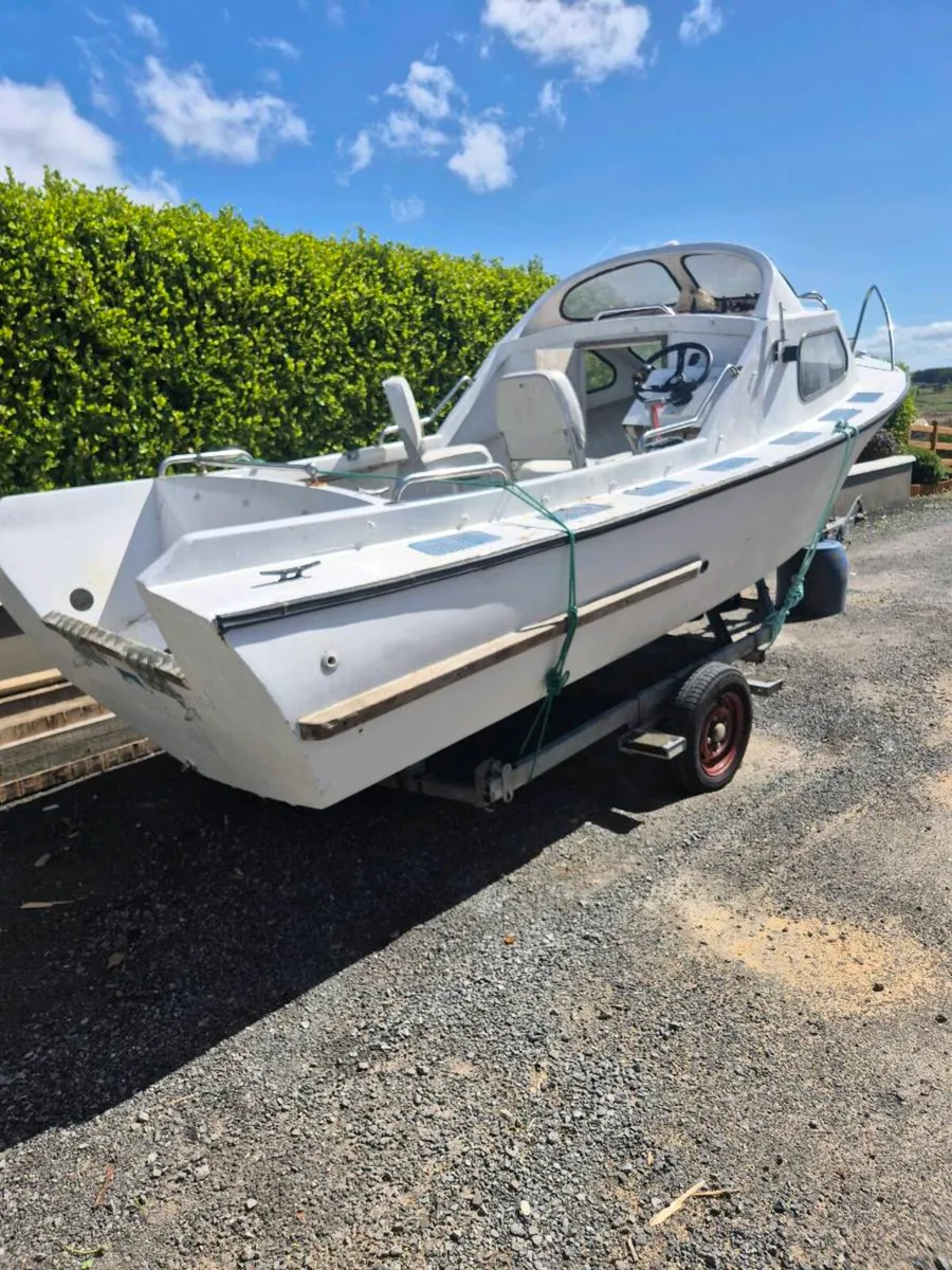 19ft boat - Image 1