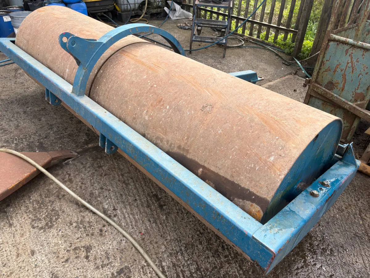 8ft Landroller - Image 3