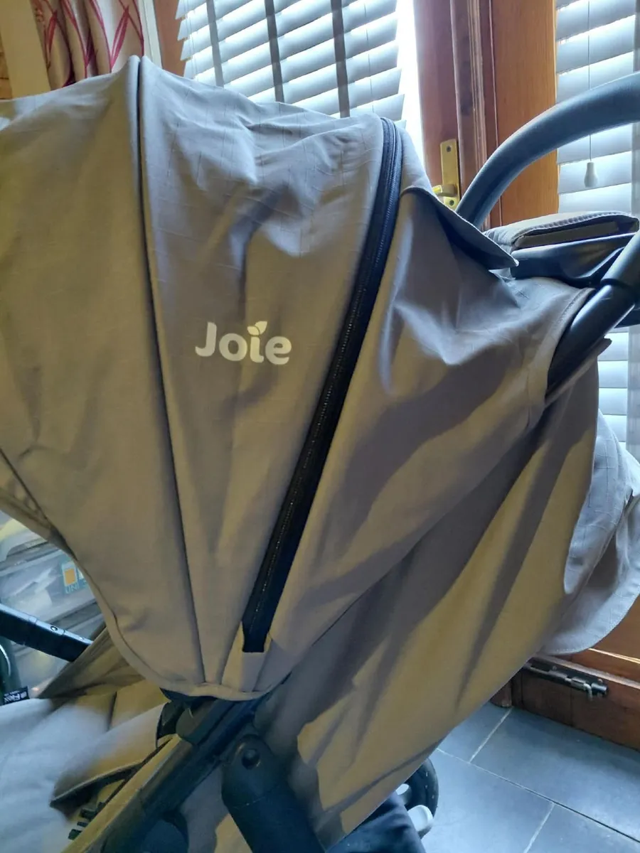 Joie Litetrax Pro Stroller - Image 2