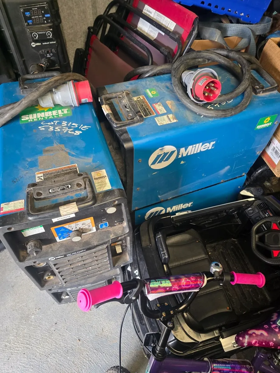 Welder - Image 1