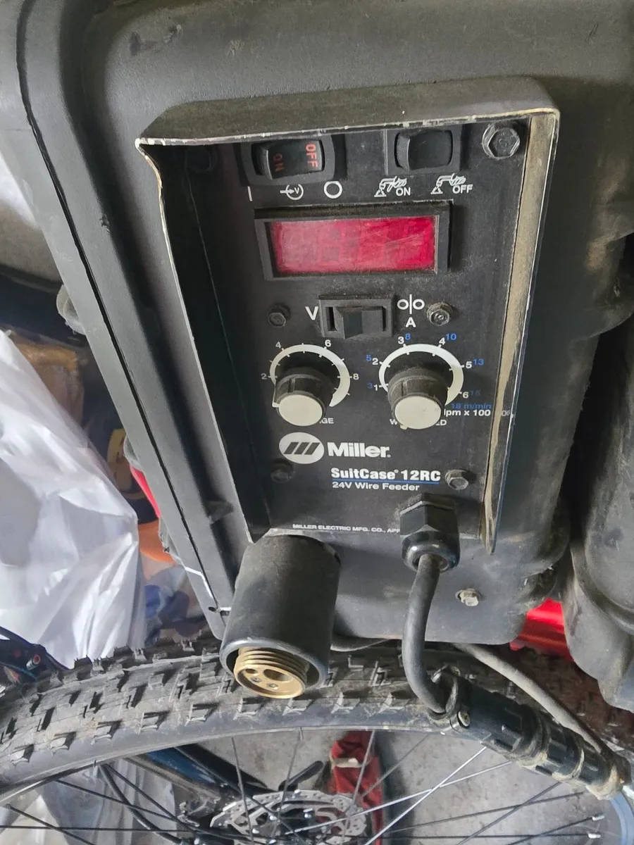 Welder - Image 4
