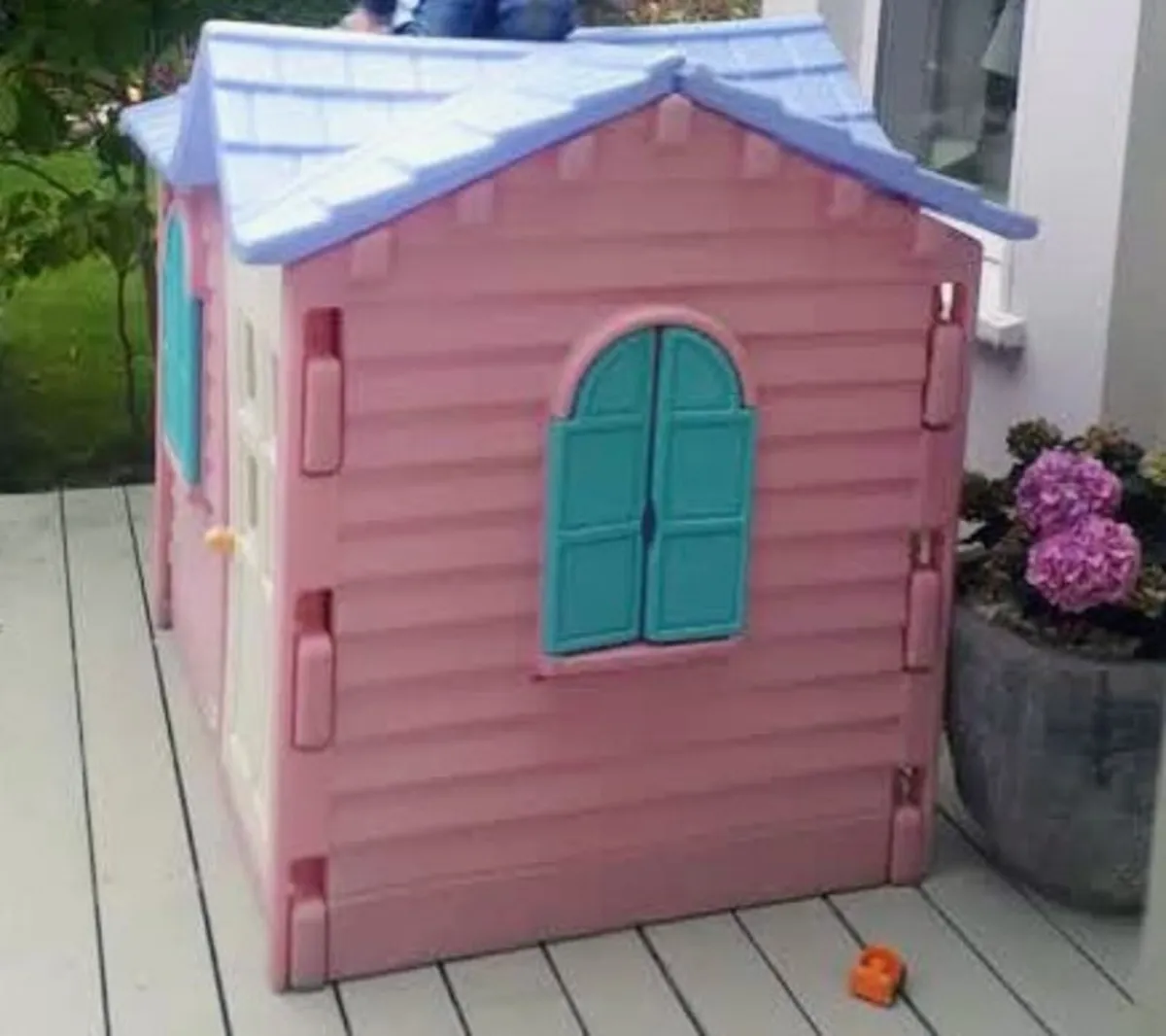 Little tikes playhouse - Image 2