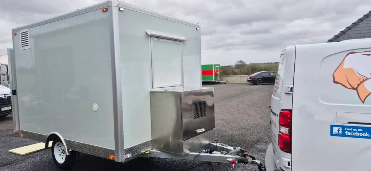 Catering unit - Image 1