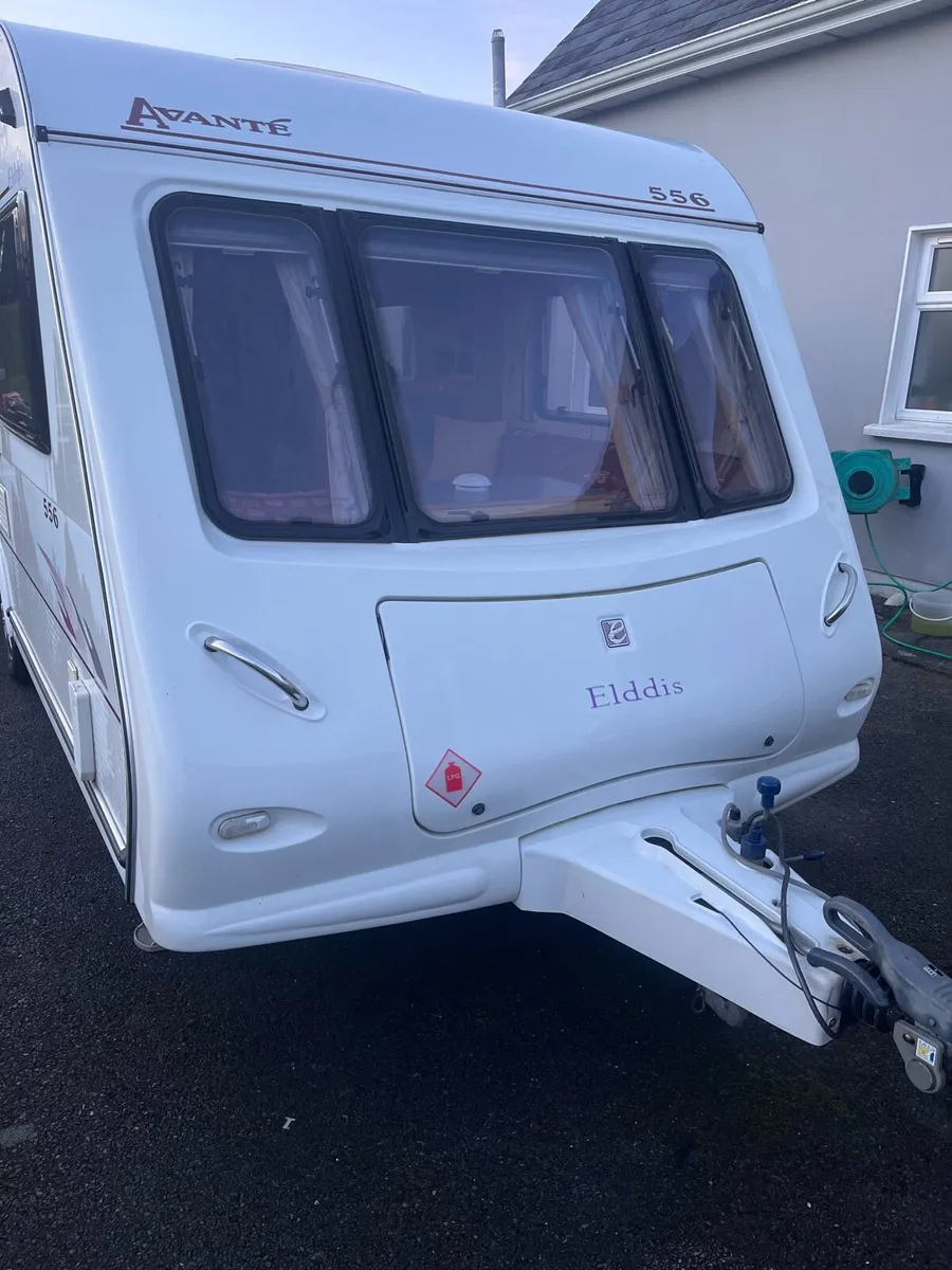 Elddis Avante 556 6 berth - Image 2