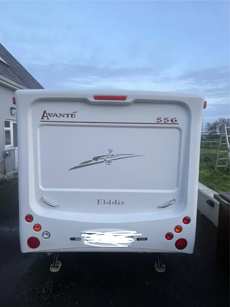 Elddis Avante 556 6 berth - Image 4
