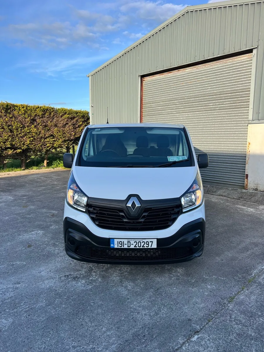Renault Trafic - Image 3