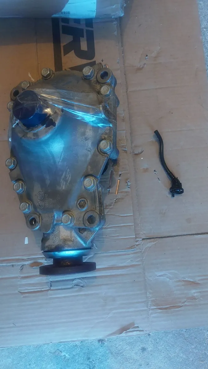 BMW Front differential - Image 2