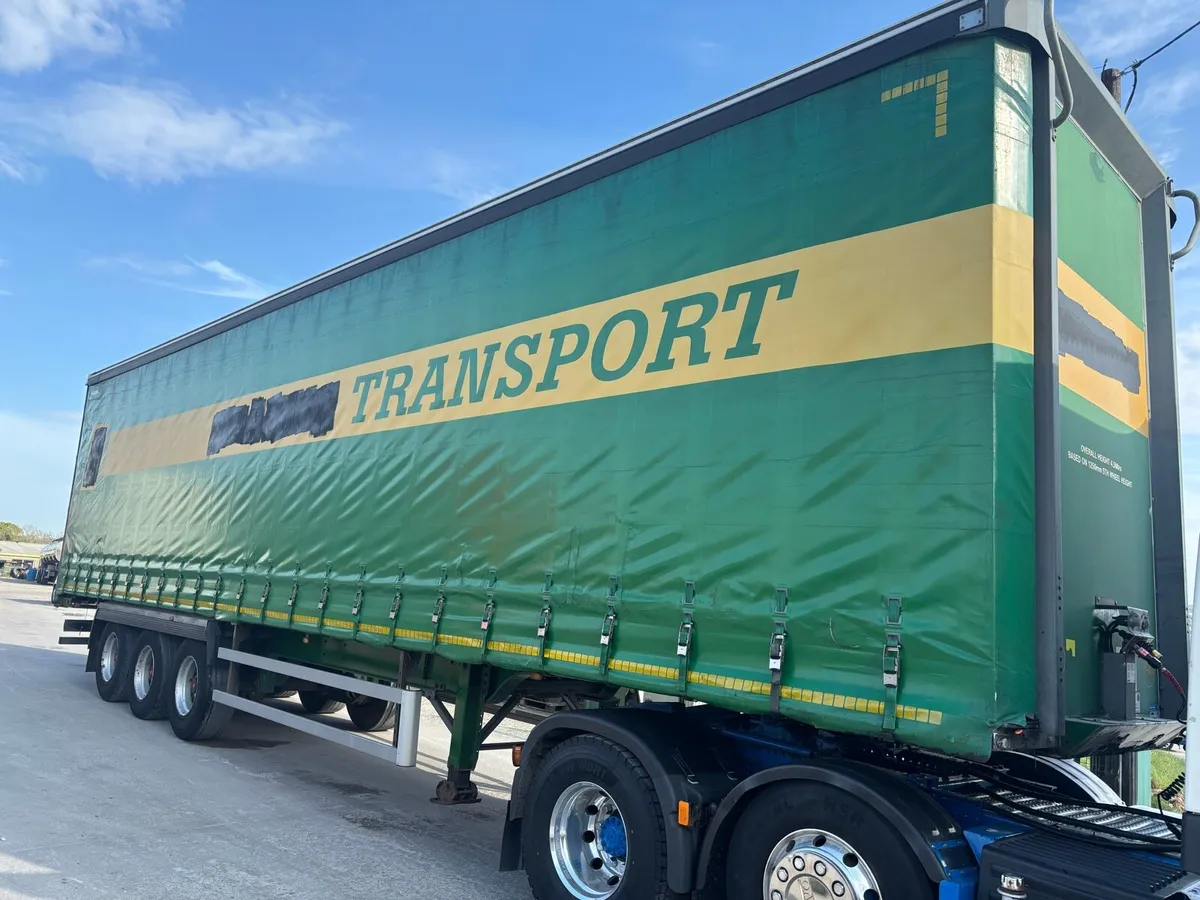 Curtain Sider - Image 1