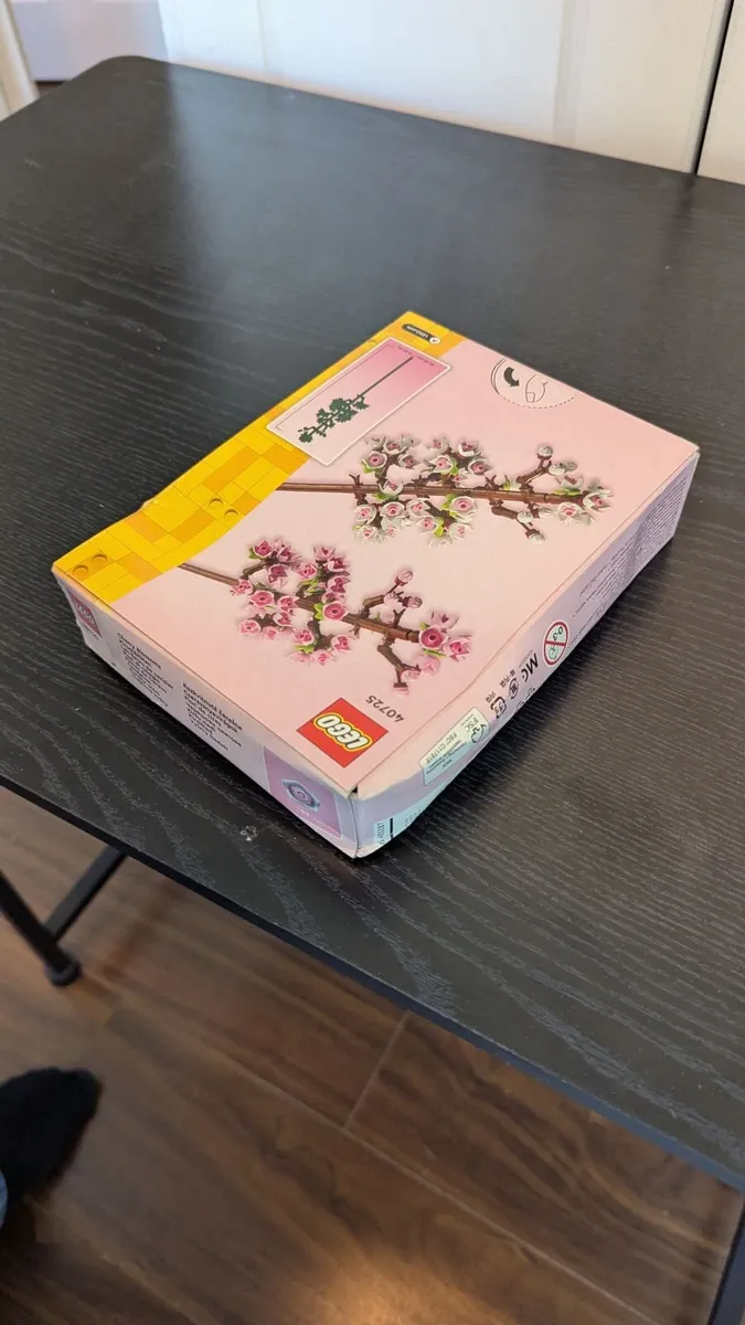 Lego 40725 Cherry Blossoms - Image 1