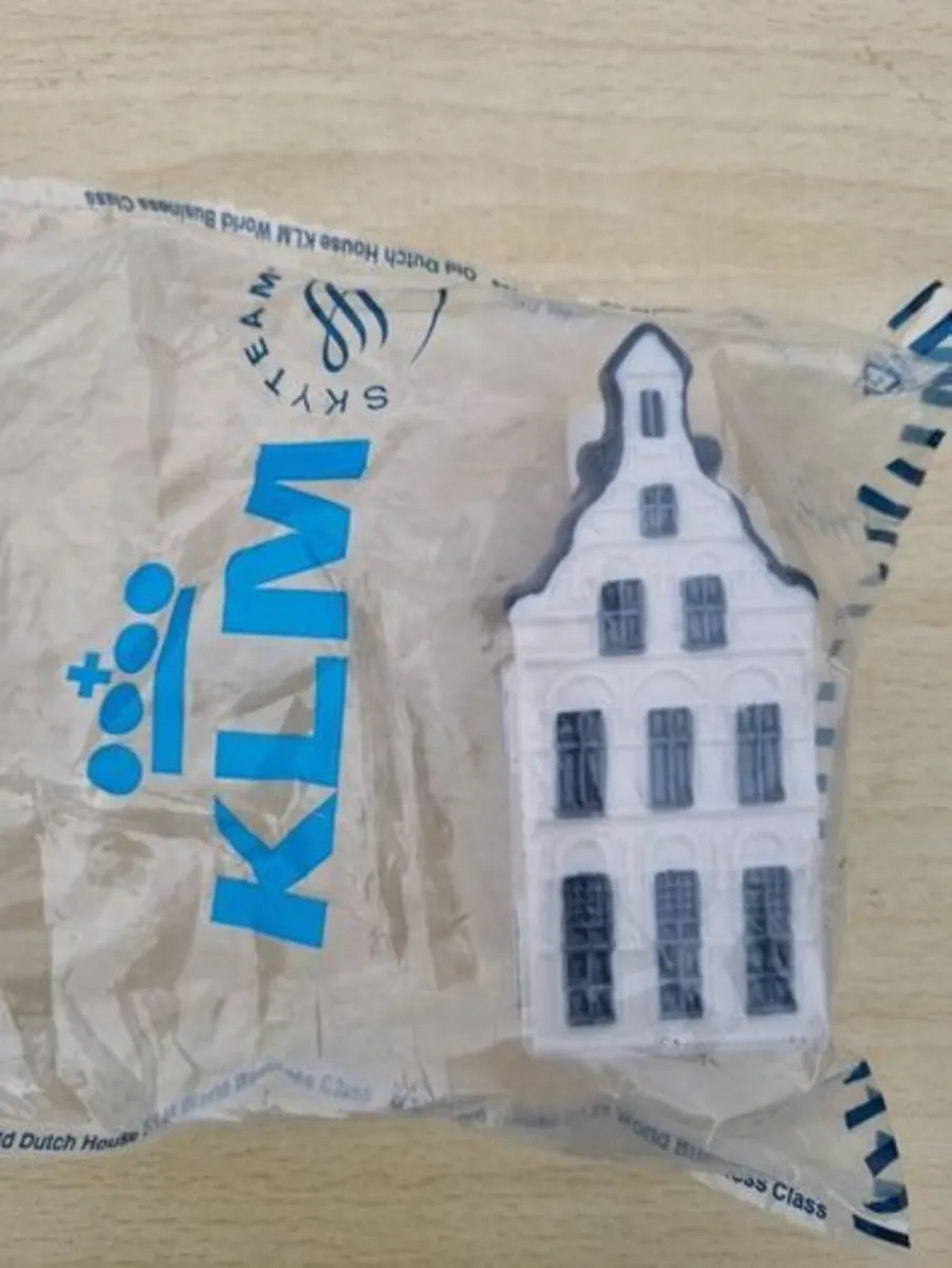 A miniature of a Dutch house from the KLM - Image 3