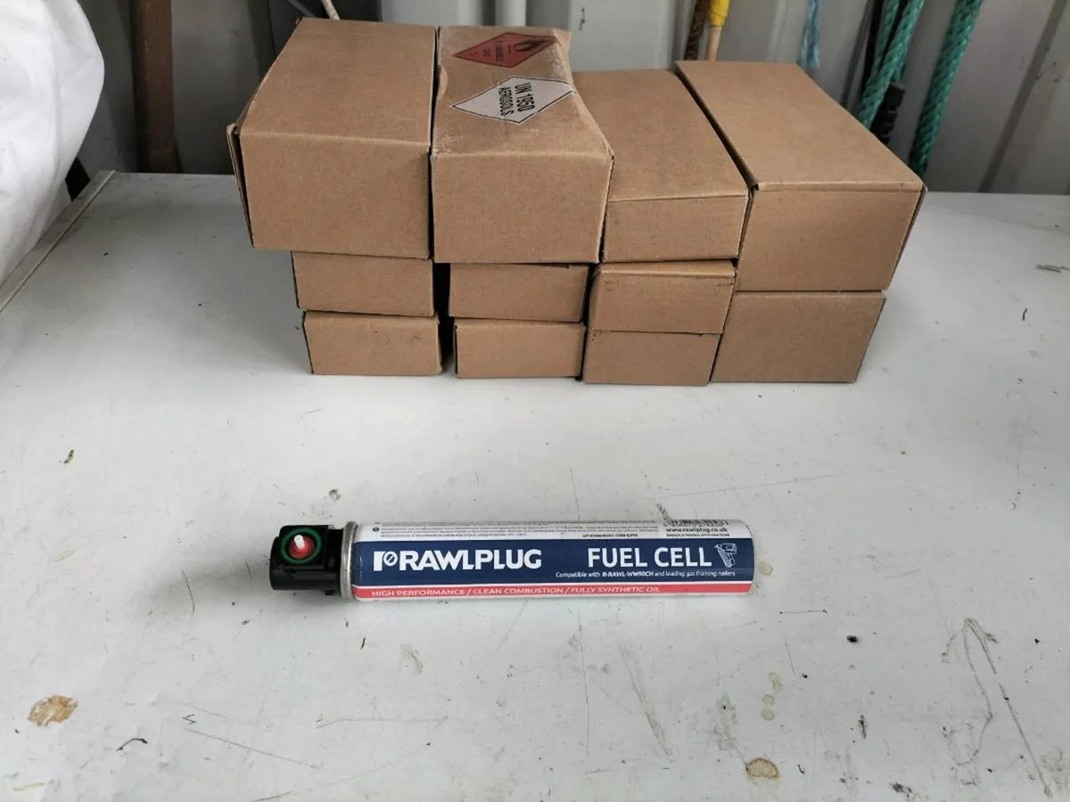 Nailgun gas - Image 2