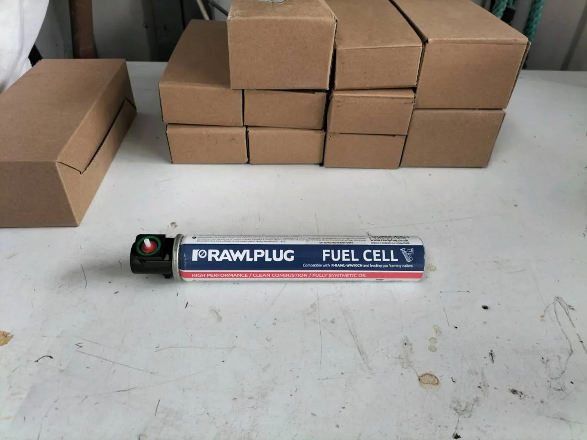 Nailgun gas - Image 1