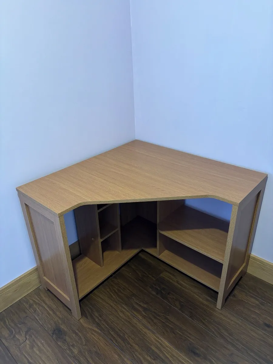 Desk - Image 1