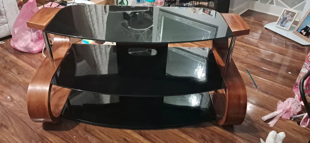 Telly Stand - Image 2