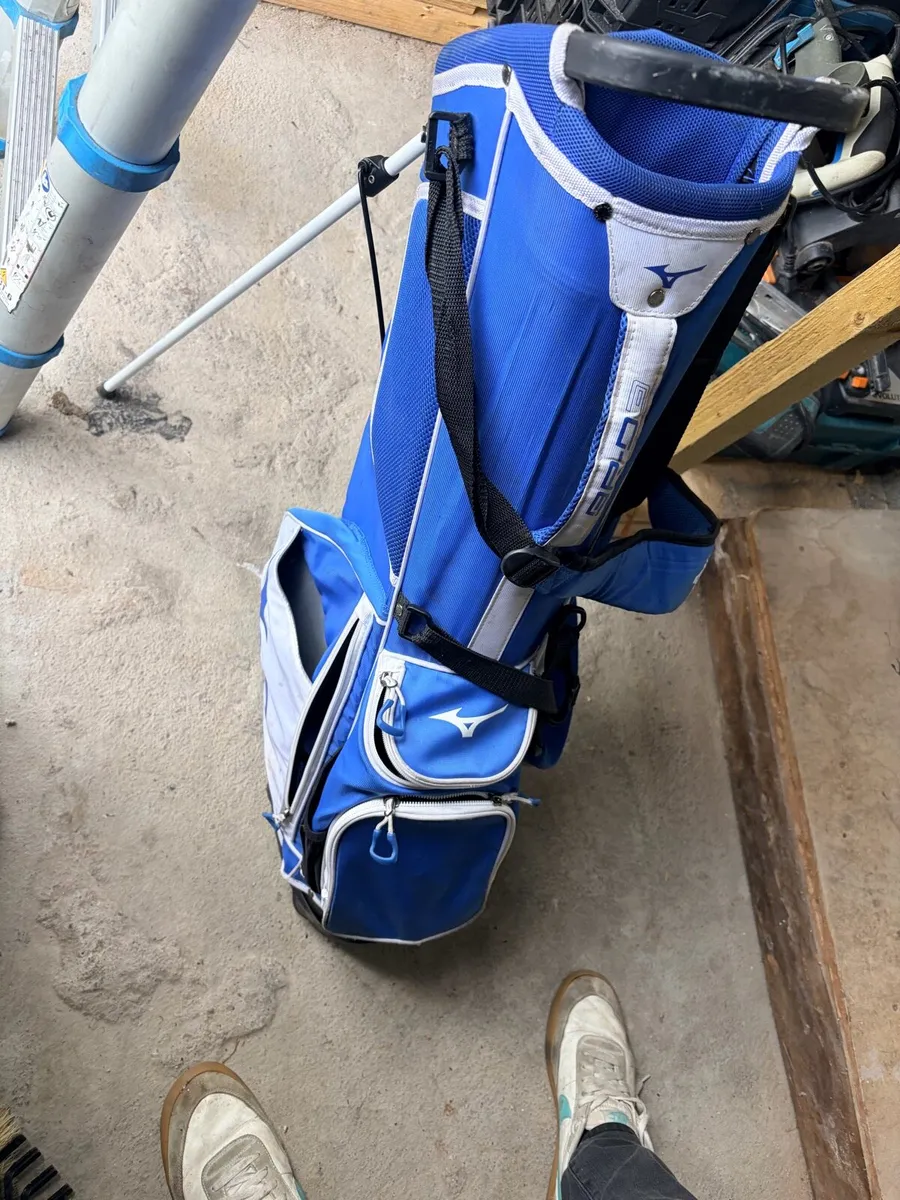 Golf bag - Image 1