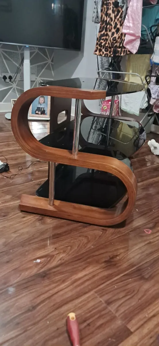 Telly Stand - Image 4