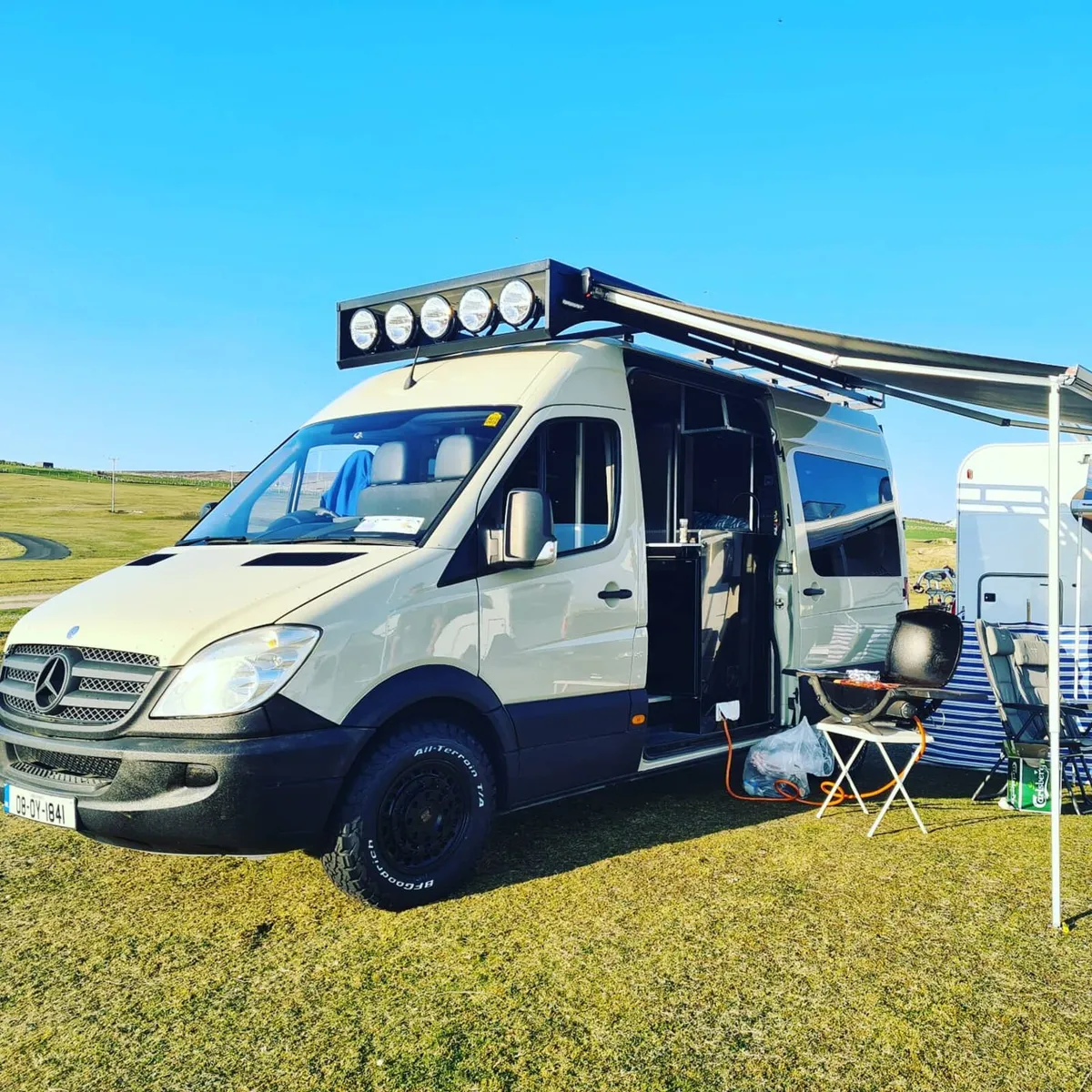 Mercedes sprinter camper - Image 1