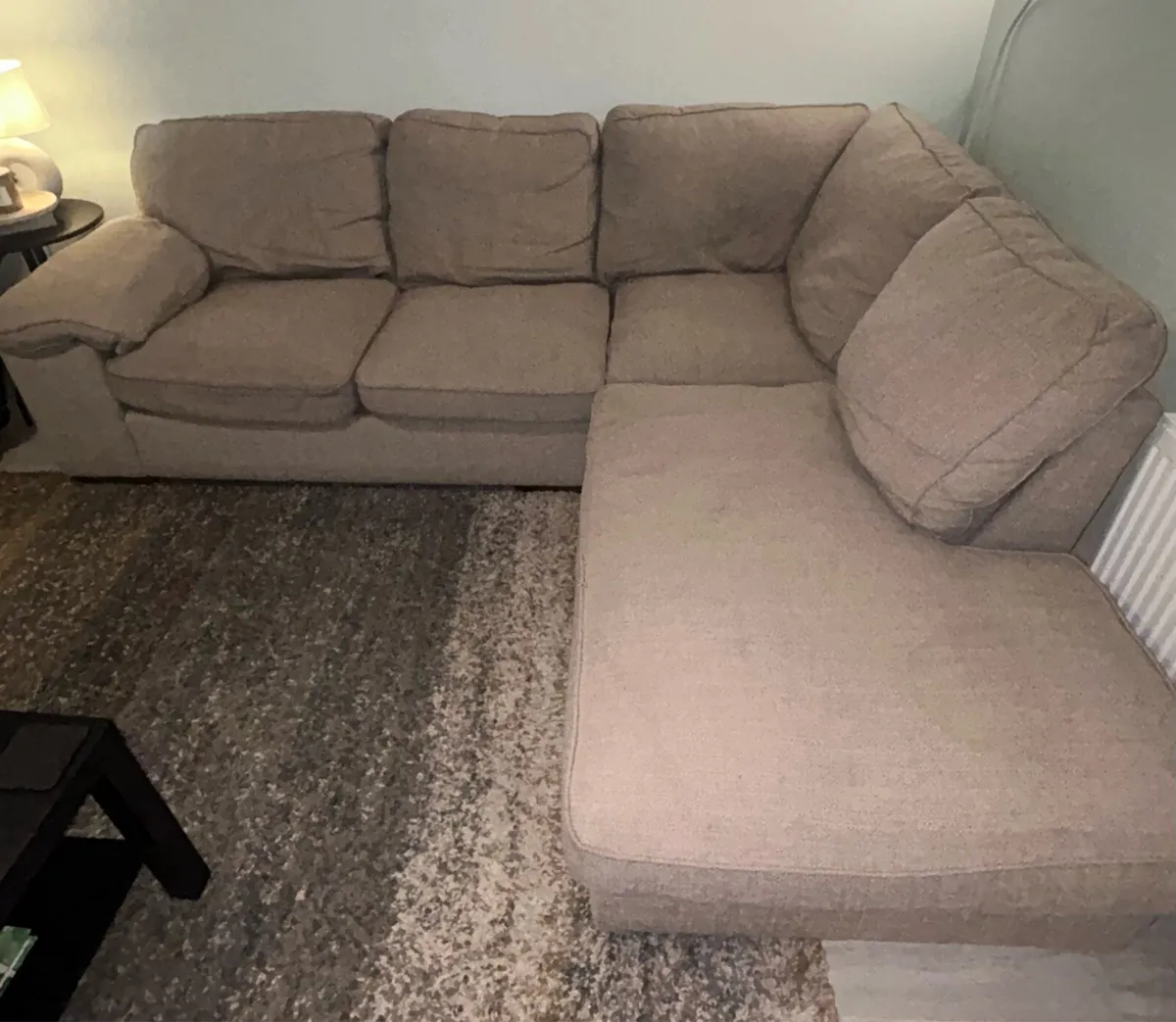 L Shaped couch - Image 1