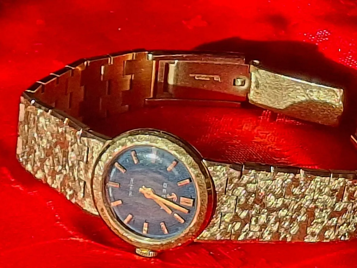 Vintage Desta Midnight Navy & Gold watch... - Image 4