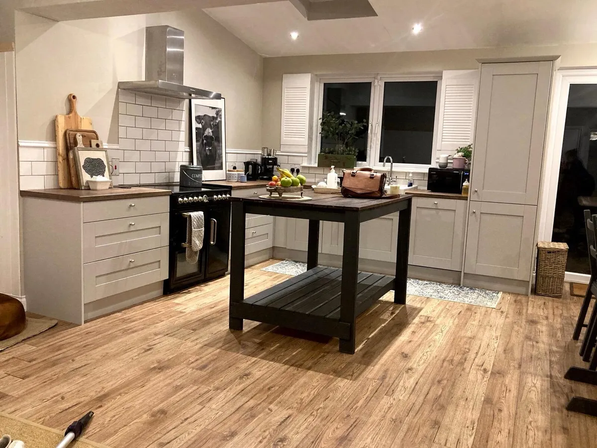 Complete Shaker-Style Kitchen (Disassembled) – Gre - Image 1
