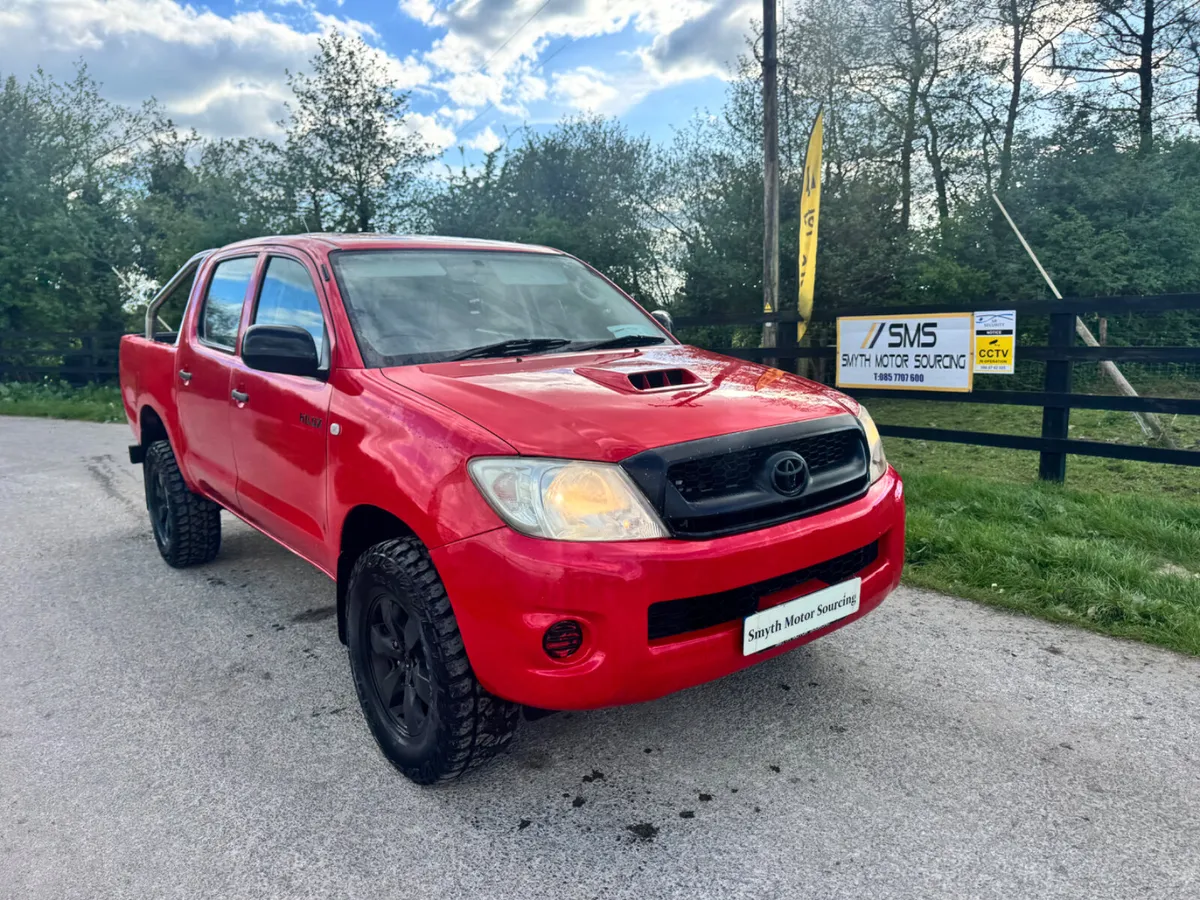 2011 Toyota Hilux 2.5L D4D Bargain***** - Image 2
