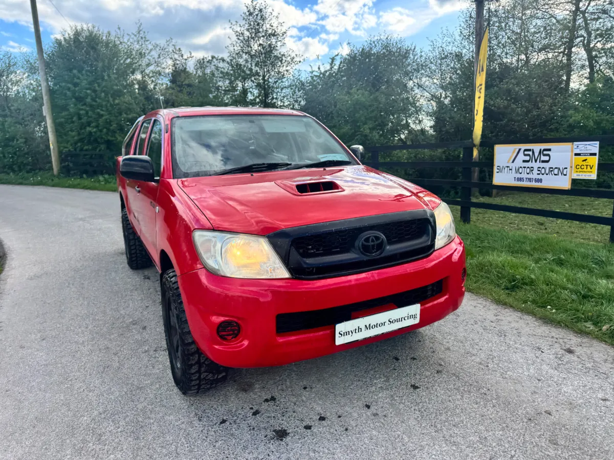 2011 Toyota Hilux 2.5L D4D Bargain***** - Image 3