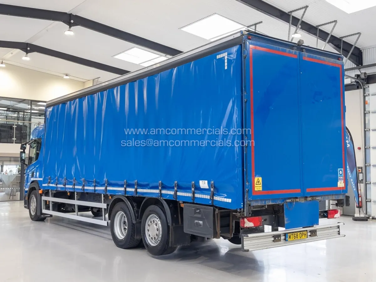 2019 SCANIA P320 CURTAINSIDER - Image 4