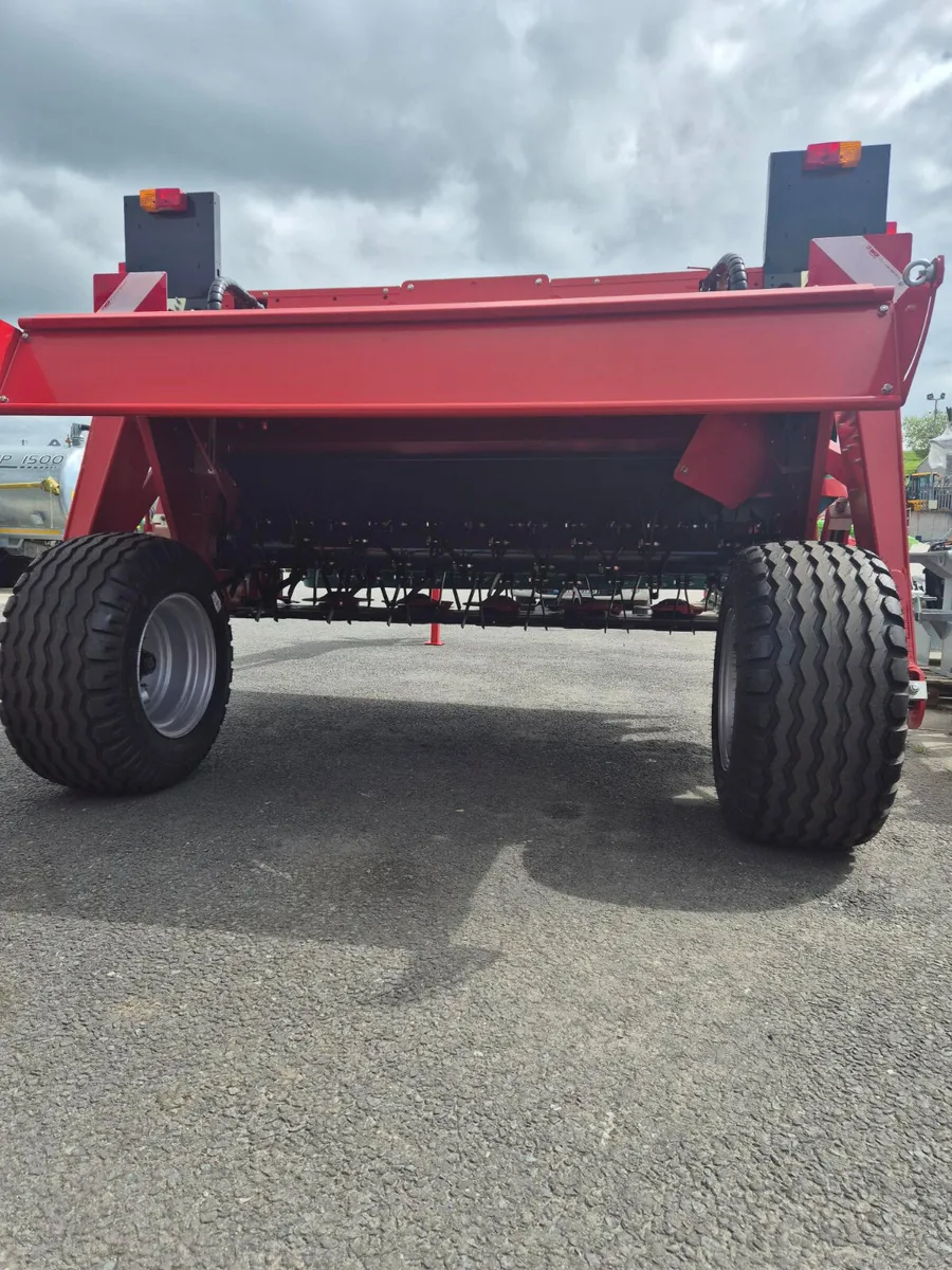 kverneland 4332 trailed mower - Image 3