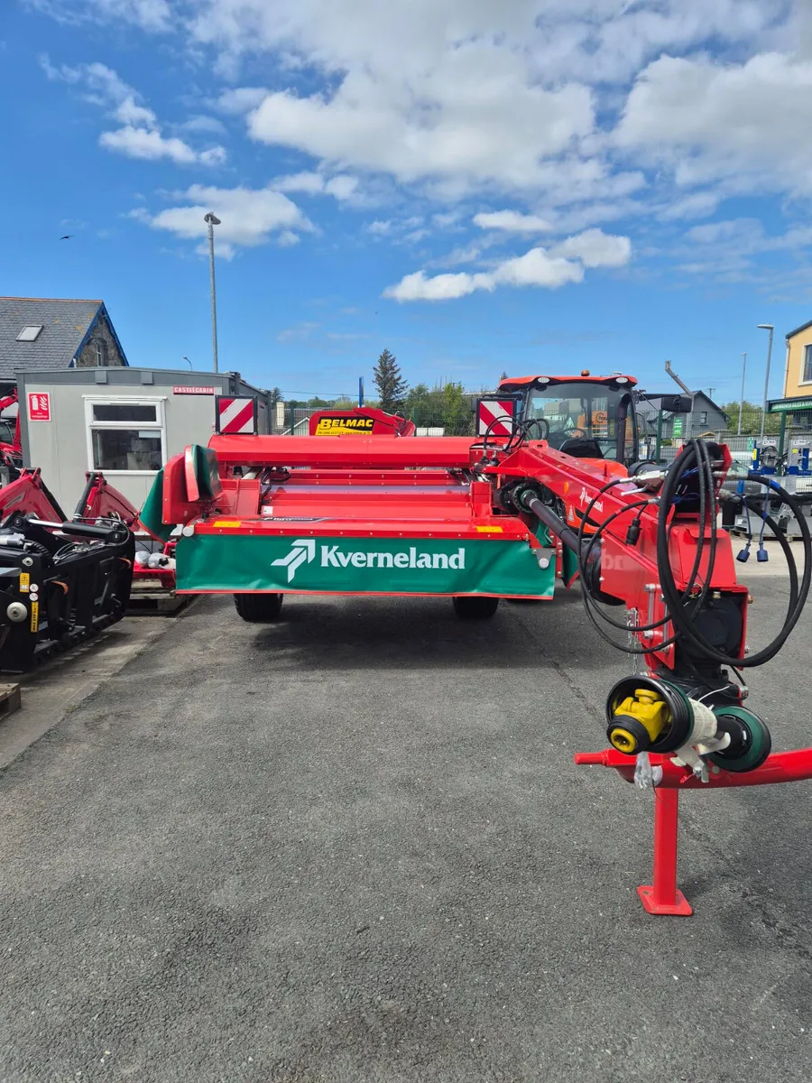 kverneland 4332 trailed mower - Image 1