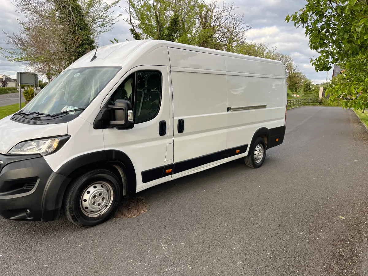 Vauxhall Movano 2023 Tax &Test for 1 Year - Image 4