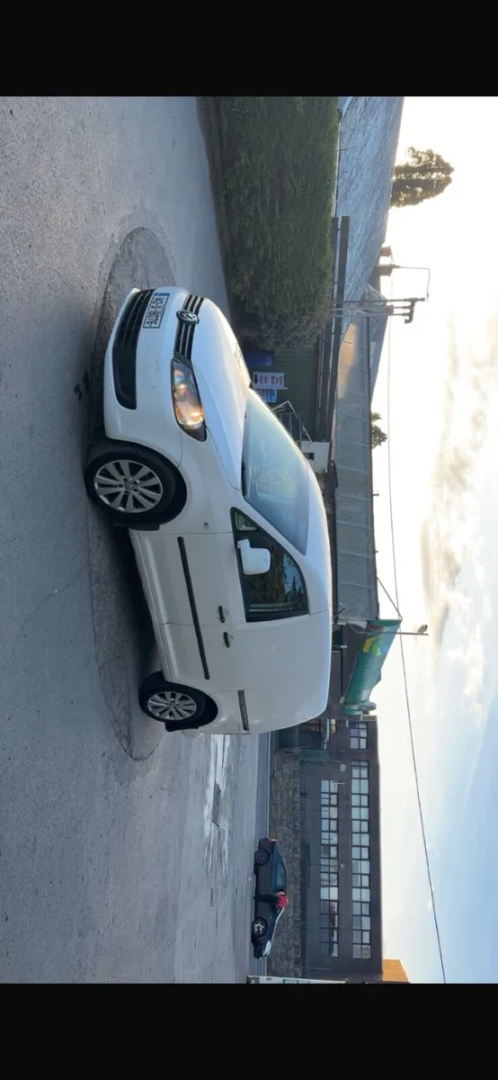 Volkswagen Caddy 2014 - Image 4