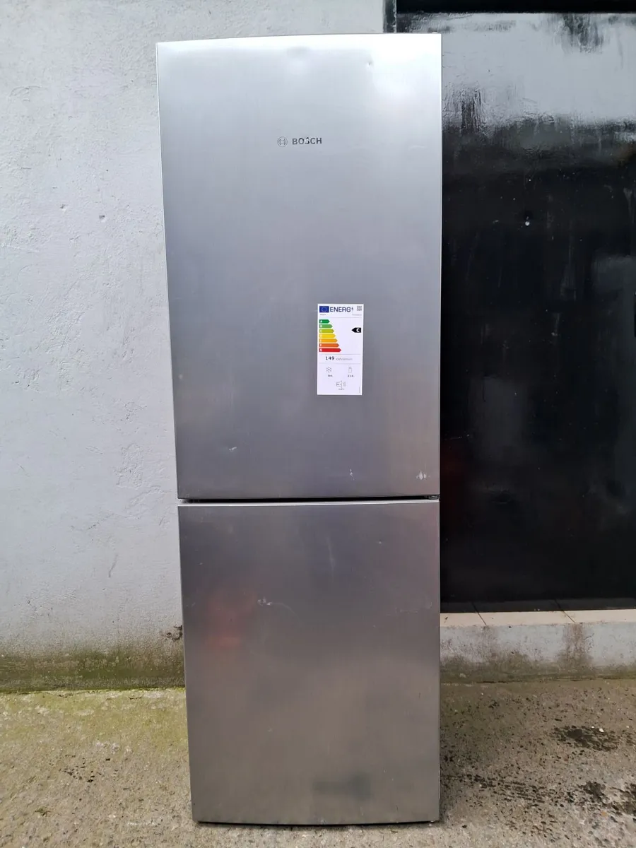 BOSCH FRIDGE AND FREEZER - Image 1