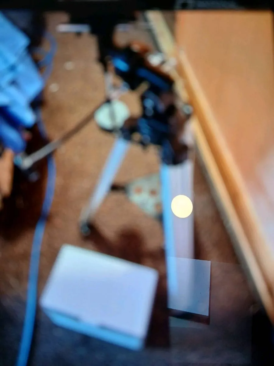 TELESCOPE WITH TRIPOD PLUS LENCES - Image 2